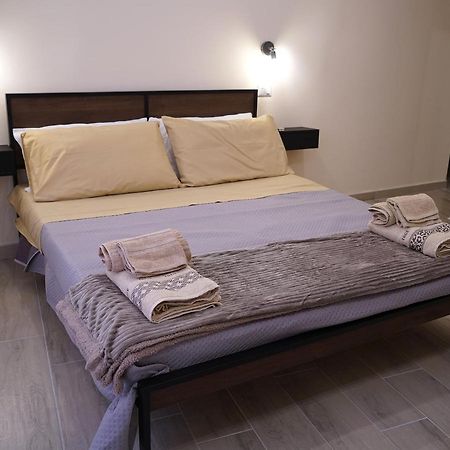 Giulia'S Home Наполи Екстериор снимка